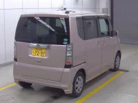Honda N BOX лот № 3085 оценка 3  с аукциона в Японии 3