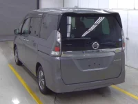 Nissan SERENA лот № 55 оценка 4  с аукциона в Японии 1