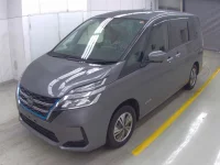 Nissan SERENA лот № 55 оценка 4  с аукциона в Японии 2