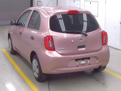 Nissan MARCH  с аукциона в Японии