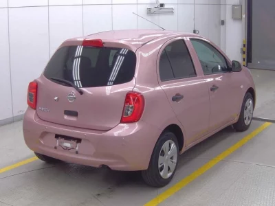 Nissan MARCH  с аукциона в Японии