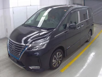 Nissan SERENA  с аукциона в Японии