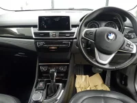 BMW 2-Series лот № 5079 оценка R  с аукциона в Японии 4