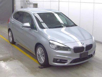 BMW 2-Series  с аукциона в Японии