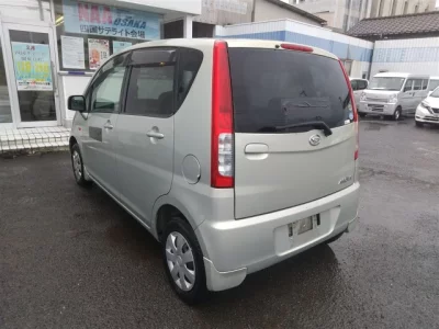 Daihatsu MOVE  с аукциона в Японии