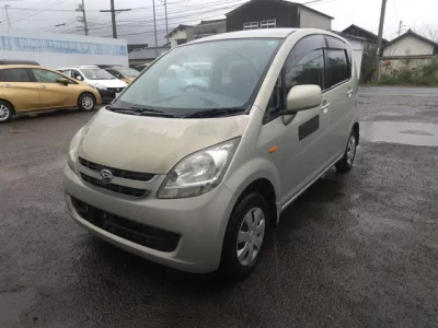 Daihatsu MOVE  с аукциона в Японии