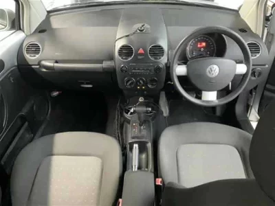 Volkswagen NEW BEETLE