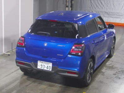 Suzuki SWIFT  с аукциона в Японии
