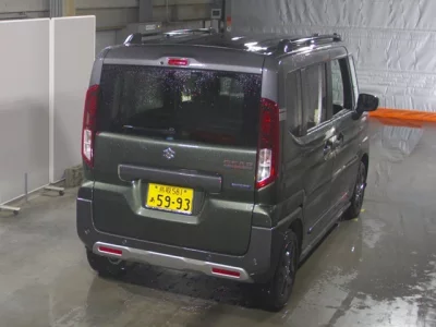 Suzuki SPACIA GEAR  с аукциона в Японии