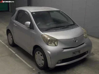 Toyota IQ