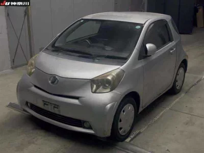 Toyota IQ