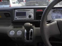 Honda LIFE лот № 3084 оценка 3  с аукциона в Японии 5