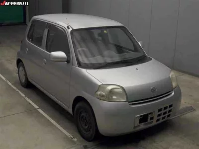Daihatsu Esse  с аукциона в Японии