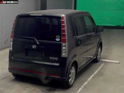 Daihatsu MOVE  с аукциона в Японии