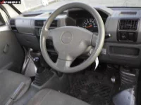 Nissan CLIPPER VAN лот № 3048 оценка 3  с аукциона в Японии 5