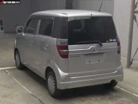 Honda ZEST лот № 3045 оценка R  с аукциона в Японии 1