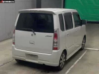 Suzuki WAGON R лот № 3091 оценка 4  с аукциона в Японии 3