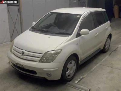 Toyota IST