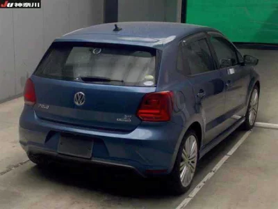 Volkswagen POLO  с аукциона в Японии
