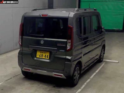 Suzuki SPACIA GEAR  с аукциона в Японии