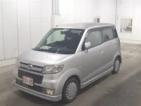 Honda ZEST лот № 1077 оценка 3.5  с аукциона в Японии 3