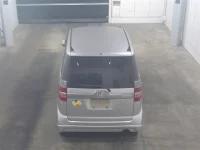 Honda ZEST лот № 1077 оценка 3.5  с аукциона в Японии 5