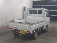Suzuki CARRY TRUCK лот № 1099 оценка 3  с аукциона в Японии 4