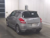 Suzuki SWIFT лот № 1114 оценка 3  с аукциона в Японии 1