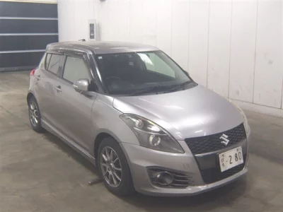Suzuki SWIFT  с аукциона в Японии