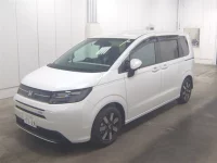 Honda FREED лот № 7101 оценка 6  с аукциона в Японии 3