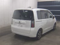 Honda FREED лот № 7101 оценка 6  с аукциона в Японии 4
