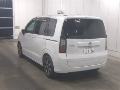 Honda FREED  с аукциона в Японии