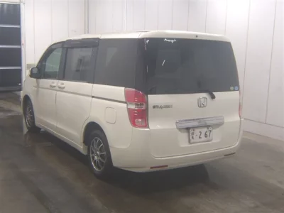 Honda STEP WAGON