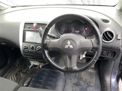 Mitsubishi COLT PLUS