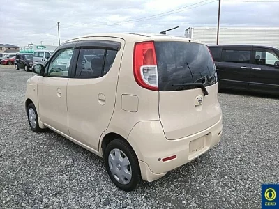 Nissan MOCO  с аукциона в Японии