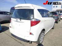 Toyota RACTIS лот № 1011 оценка 3.5  с аукциона в Японии 4