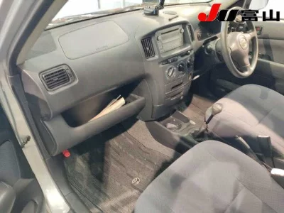 Toyota PROBOX  с аукциона в Японии