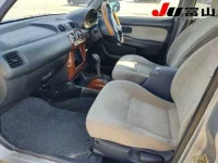 Nissan MARCH лот № 1002 оценка 3.5  с аукциона в Японии 2