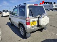 Mitsubishi PAJERO MINI лот № 1605 оценка 3.5  с аукциона в Японии 1