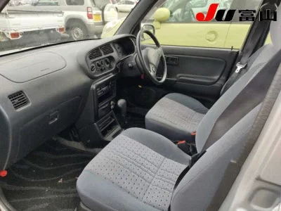 Daihatsu MIRA  с аукциона в Японии
