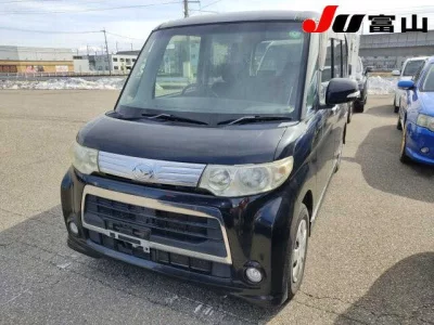 Daihatsu TANTO  с аукциона в Японии