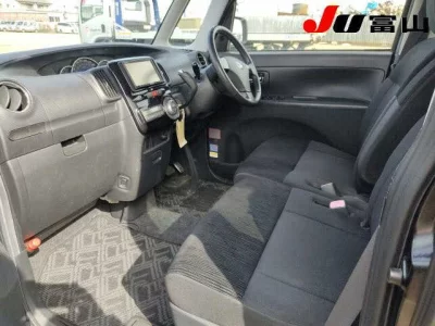 Daihatsu TANTO  с аукциона в Японии