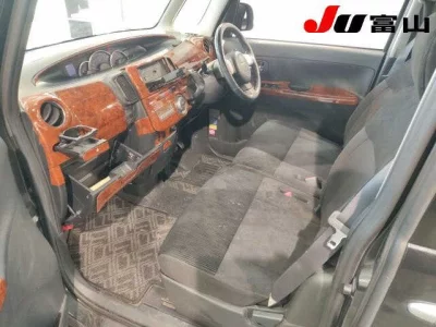 Daihatsu TANTO  с аукциона в Японии