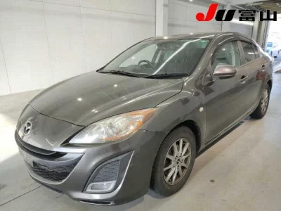 Mazda AXELA  с аукциона в Японии