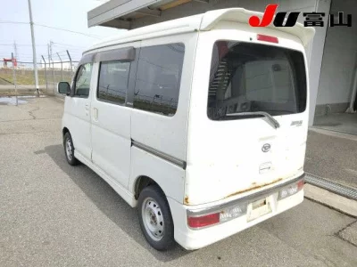 Daihatsu Atrai Wagon  с аукциона в Японии