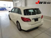 Mercedes-Benz B CLASS лот № 3045 оценка 4  с аукциона в Японии 1
