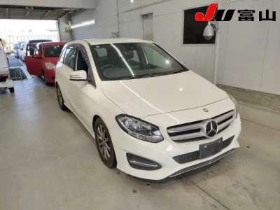 Mercedes-Benz B CLASS