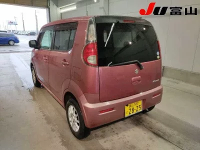 Suzuki MRWAGON