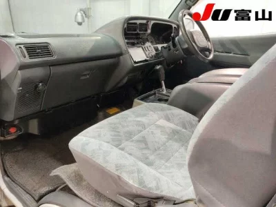 Toyota HIACE VAN  с аукциона в Японии