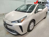 Toyota Prius лот № 3096 оценка R  с аукциона в Японии 3